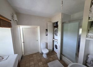 Ensuite & Laundry- click for photo gallery